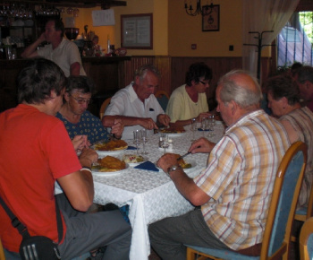 aktuality preklep / Slávnostné otvorenie Náučného chodníka po pravekých náleziskách - foto