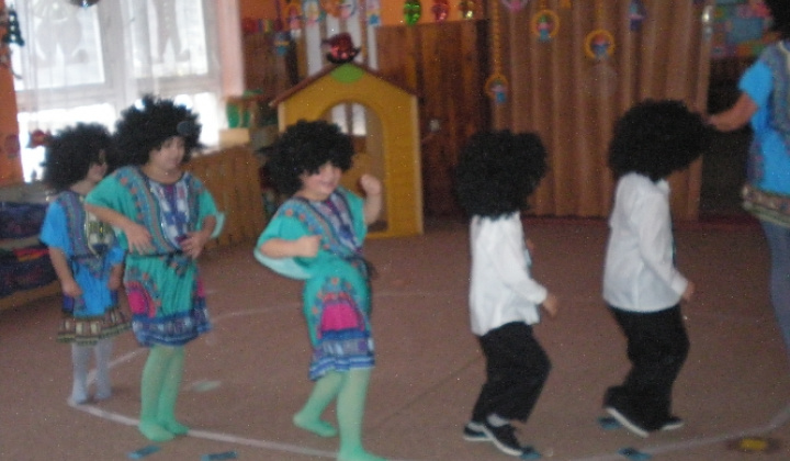 FAŠIANGY v MŠ - FARSANG AZ OVIBAN 2013