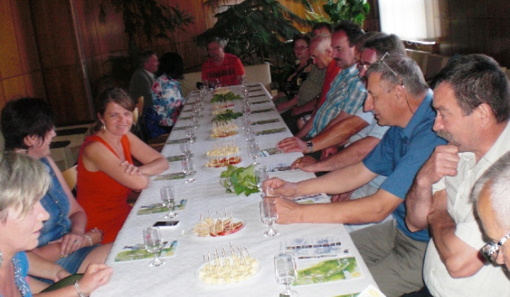 BORKÓSTOLÓ 2013 - OCHUTNÁVKA VÍNA 2013